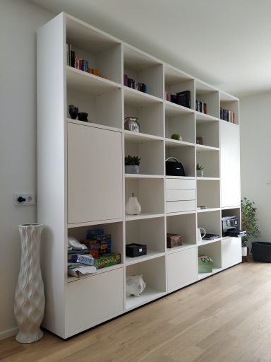modulare Wohnwand Wohnwand in Weiß – modular & individuell gestaltbar